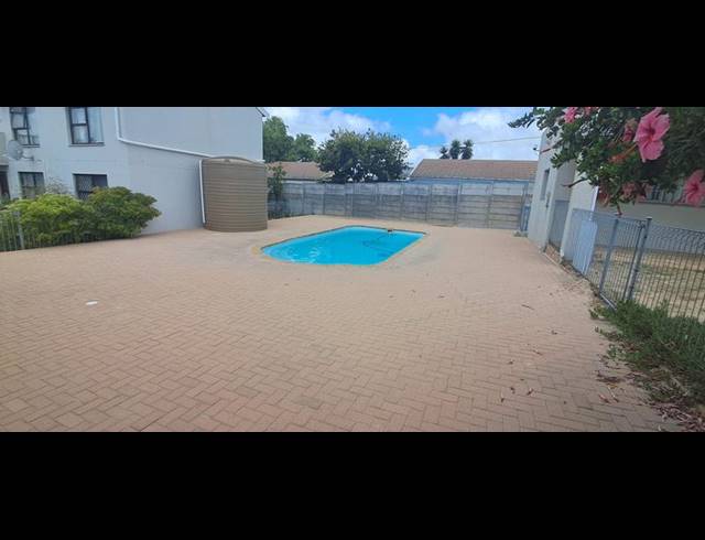 1 BEDROOM PROPERTY TO RENT IN VREDEKLOOF
